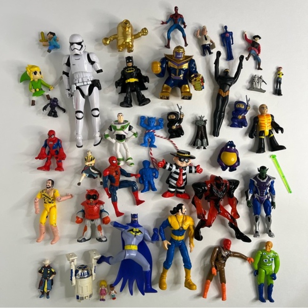 Action Figures Assorted Variety Lot of 37 Some Vintage & Rare